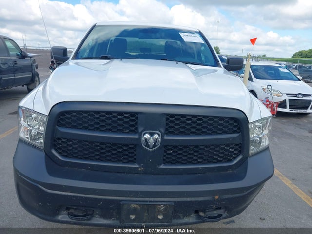 1C6RR7FG6KS607092 RAM 1500 Classic Tradesman Quad Cab 4x4 6'4 Box