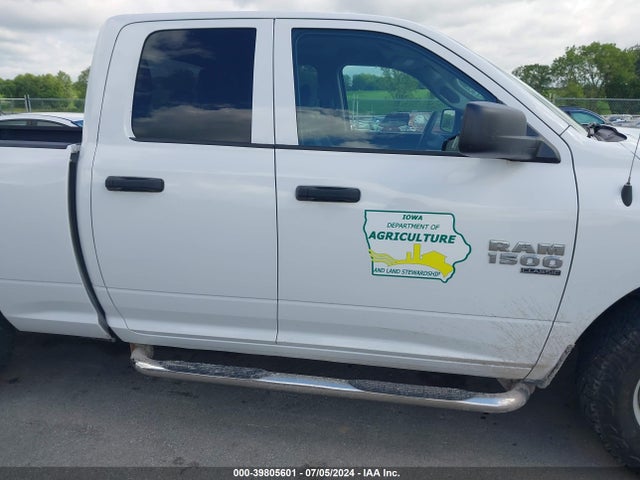 1C6RR7FG6KS607092 RAM 1500 Classic Tradesman Quad Cab 4x4 6'4 Box