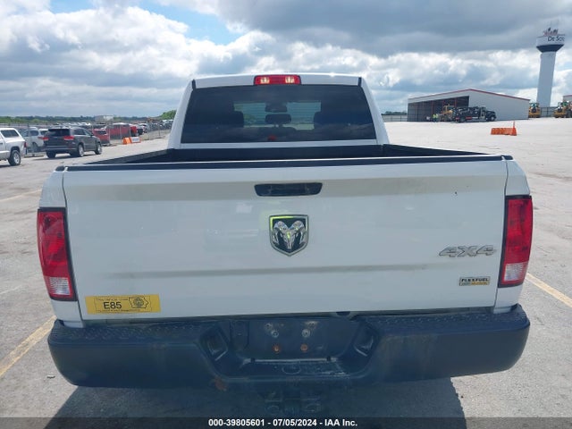 1C6RR7FG6KS607092 RAM 1500 Classic Tradesman Quad Cab 4x4 6'4 Box