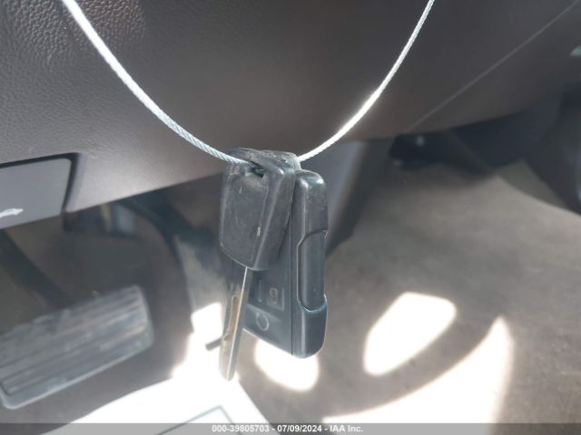 1GCVKREC6GZ199701 Chevrolet Silverado 1500 1lt