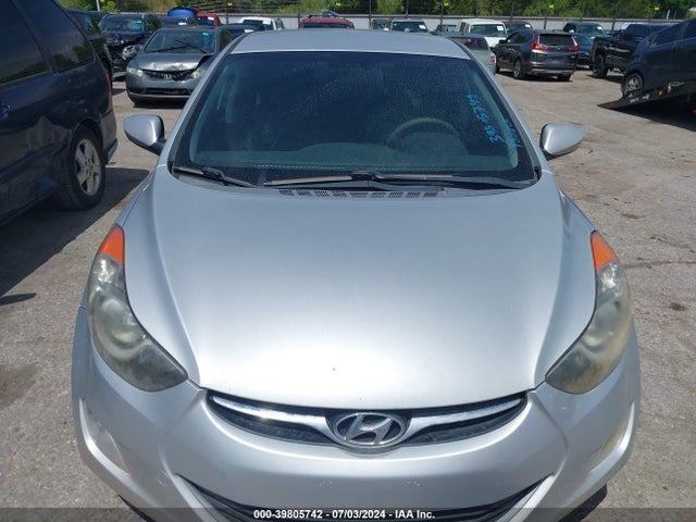 39805742 :رقم المزاد ، KMHDH4AE8CU253636 vin ، 2012 Hyundai Elantra Gls (ulsan Plant) مزاد بيع