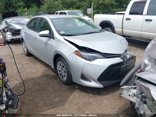 Toyota COROLLA LE 2017 2T1BURHE7HC937303 головне зображення