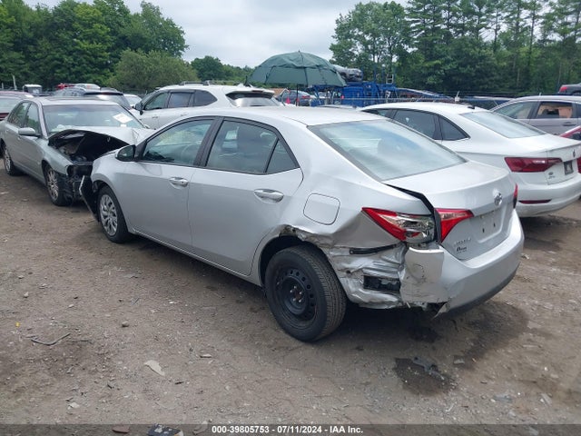 Toyota COROLLA LE 2017 2T1BURHE7HC937303 Image 3