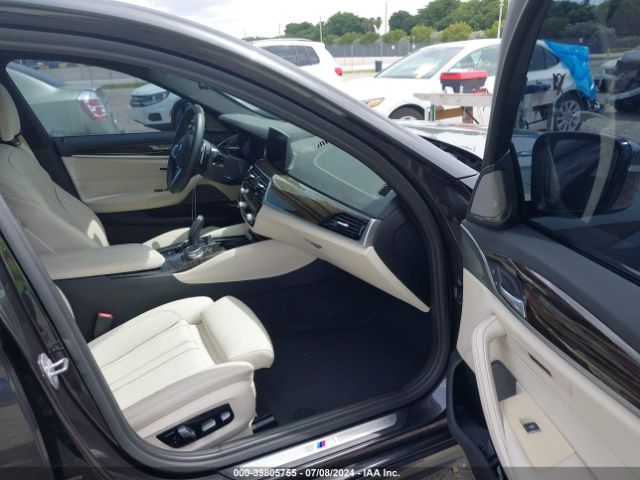 WBAJE5C51KG919944 BMW 540I