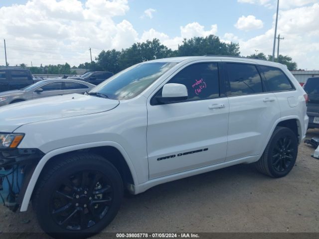 1C4RJEAGXNC181000 Jeep Grand Cherokee Wk Laredo X 4x2