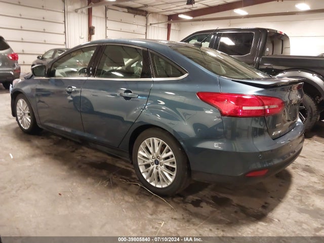 Ford Focus Titanium 2018 1FADP3J28JL204954 Image 3