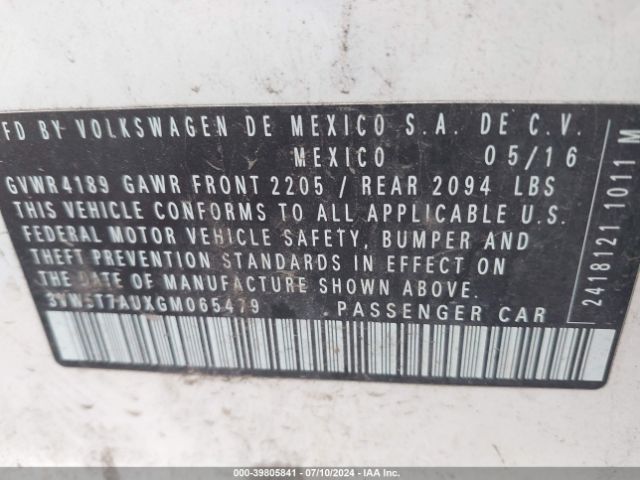 3VW5T7AUXGM065479 Volkswagen Golf Gti S 4-door