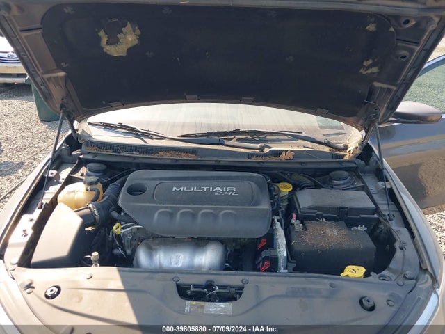 Chrysler 200 Limited 2015 1C3CCCAB8FN672474 Image 10