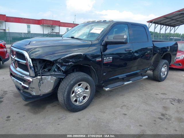 3C6UR5CJ2JG153749 RAM 2500 Tradesman  4x4 6'4 Box