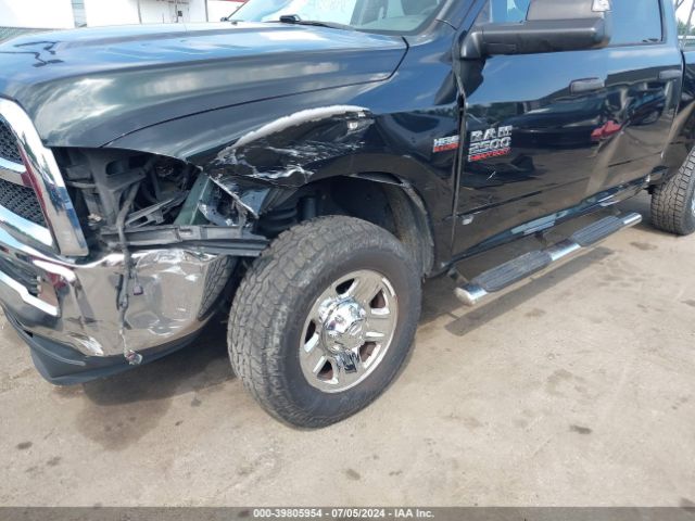 3C6UR5CJ2JG153749 RAM 2500 Tradesman  4x4 6'4 Box