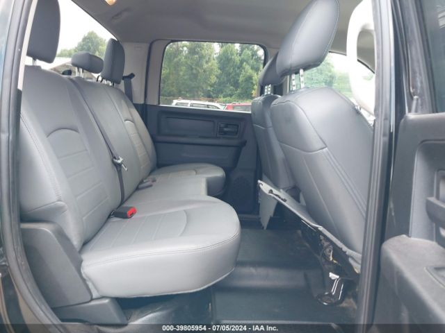 3C6UR5CJ2JG153749 RAM 2500 Tradesman  4x4 6'4 Box