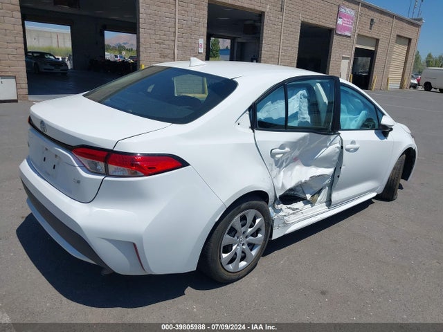 Toyota COROLLA LE 2021 5YFEPMAE6MP243763 Image 4