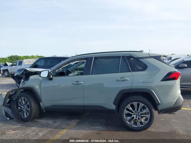 2T3C1RFV0PW279327 Toyota Rav4 Xle Premium