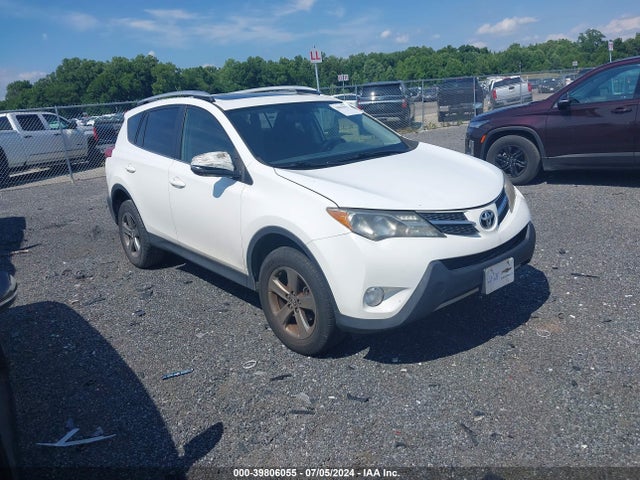 Toyota Rav4 Xle 2015 JTMRFREV5FD129867 Image 1