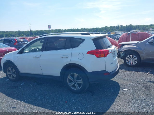 Toyota Rav4 Xle 2015 JTMRFREV5FD129867 Image 14