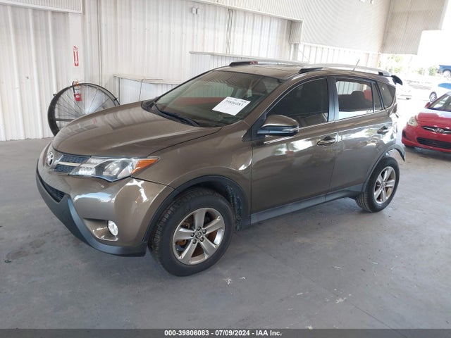 Toyota Rav4 Xle 2015 2T3WFREV4FW160730 Image 2