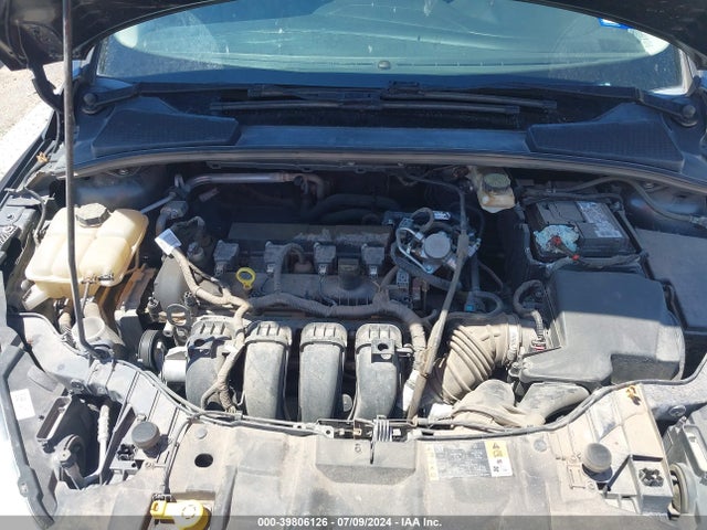 Ford FOCUS SE 2017 1FADP3F24HL251921 Image 10