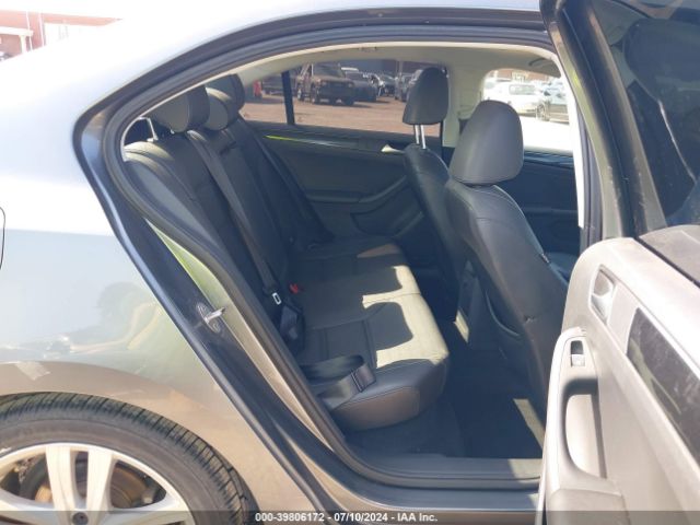 3VWL17AJ3HM371184 Volkswagen Jetta 1.8t Sel/1.8t Sel Premium