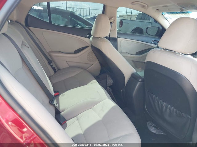 KIA Optima Lx 2015 5XXGM4A76FG389367 Image 8