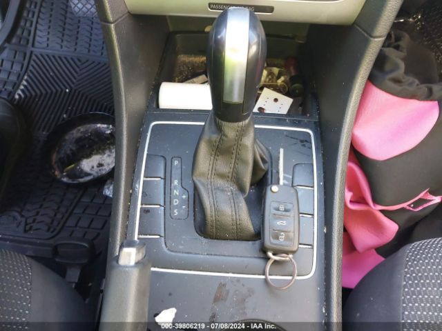 1VWAT7A39GC046655 Volkswagen Passat 1.8t S