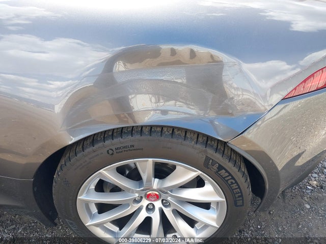 SAJWA6AT1H8K43883 Jaguar F-type Premium