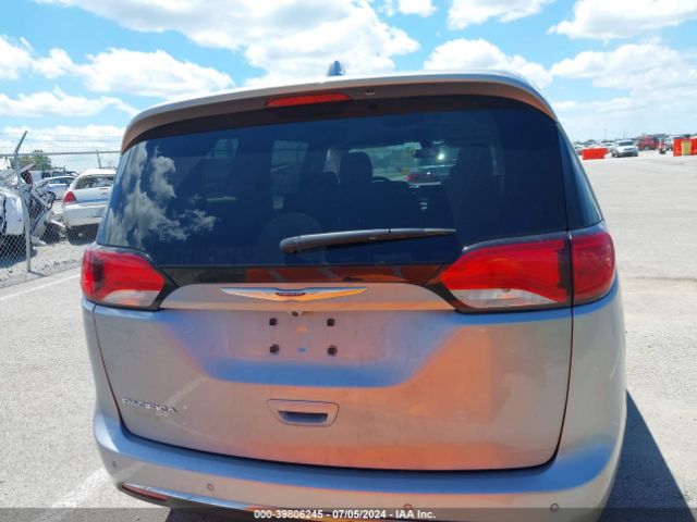 2C4RC1FGXKR588250 Chrysler Pacifica Touring Plus