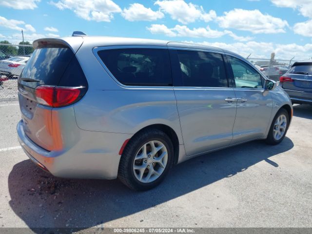 2C4RC1FGXKR588250 Chrysler Pacifica Touring Plus