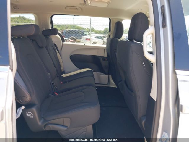 2C4RC1FGXKR588250 Chrysler Pacifica Touring Plus