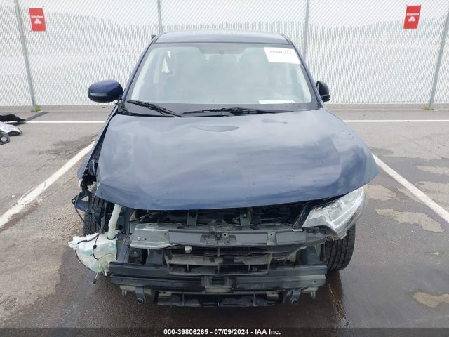Mitsubishi Outlander Se 2019 JA4AZ3A38KZ044261 Image 13