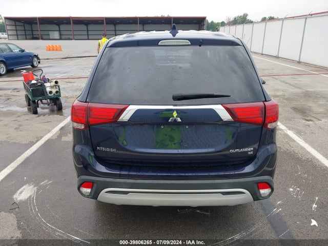 Mitsubishi Outlander Se 2019 JA4AZ3A38KZ044261 Image 17