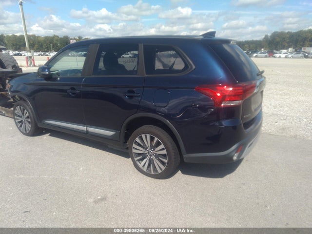 2019 MITSUBISHI OUTLANDER JA4AZ3A38KZ044261 Photo 2