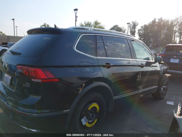 3VV2B7AX7JM200865 Volkswagen Tiguan 2.0t Se/2.0t Sel