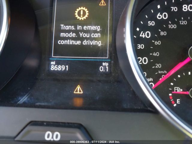 3VV2B7AX7JM200865 Volkswagen Tiguan 2.0t Se/2.0t Sel