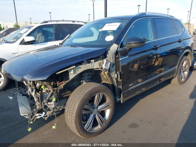3VV2B7AX7JM200865 Volkswagen Tiguan 2.0t Se/2.0t Sel