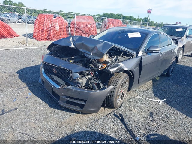 2017 JAGUAR XE SAJAK4BV2HA972558 Photo 1