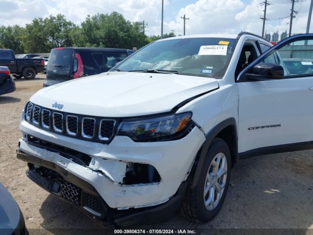 3C4NJDBNXRT154394 Jeep Compass Latitude 4x4
