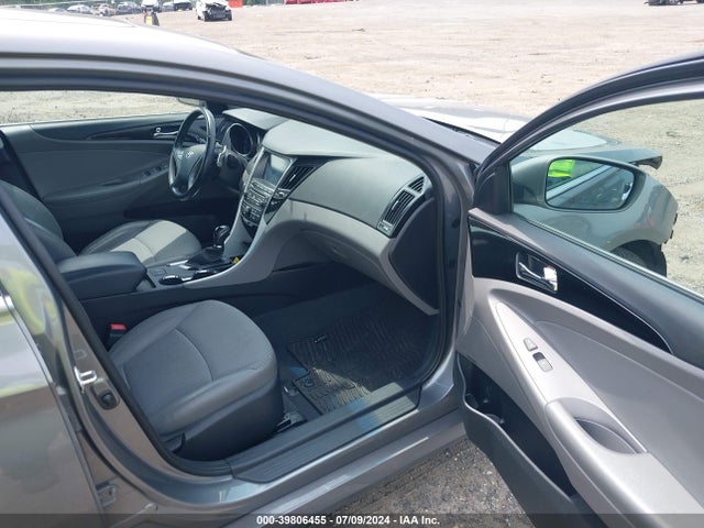 5NPEC4AC6EH938267 Hyundai SONATA SE