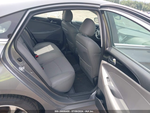5NPEC4AC6EH938267 Hyundai SONATA SE