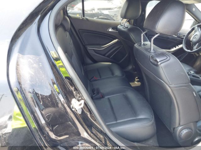 WDCTG4GB4GJ253635 Mercedes-Benz Gla 250 4matic