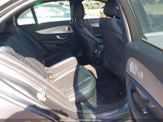 WDDZF4JB2HA092186 Mercedes-Benz E 300