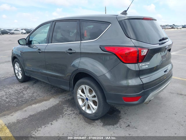 Ford ESCAPE SE 2019 1FMCU0GD8KUC52726 Image 3