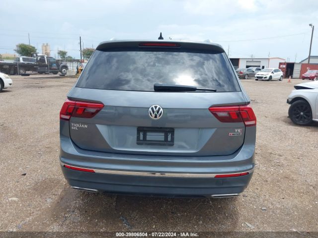 3VV2B7AX9JM162409 Volkswagen Tiguan 2.0t Se/2.0t Sel