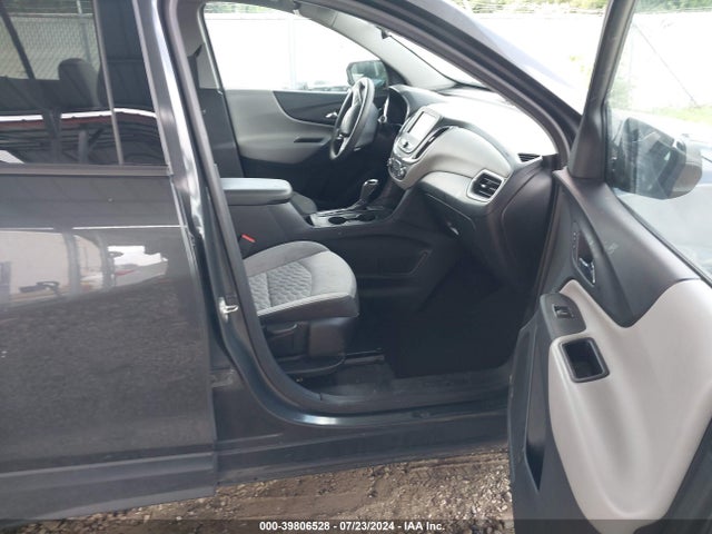 2GNAXHEV0J6340042 Chevrolet EQUINOX LS