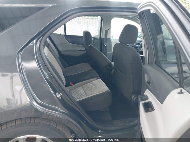 2GNAXHEV0J6340042 Chevrolet EQUINOX LS