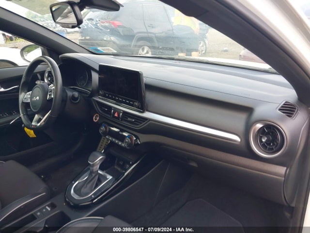KIA Forte Gt-line 2022 3KPF54ADXNE456736 Image 5
