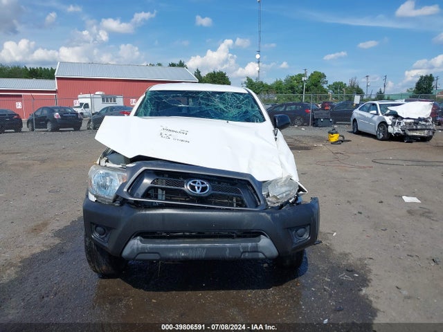 Toyota Tacoma Base V6 2015 5TFLU4EN2FX114076 Image 12