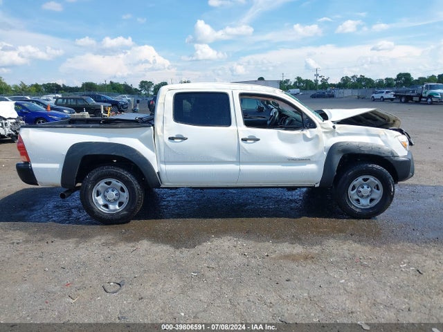 Toyota Tacoma Base V6 2015 5TFLU4EN2FX114076 Image 13