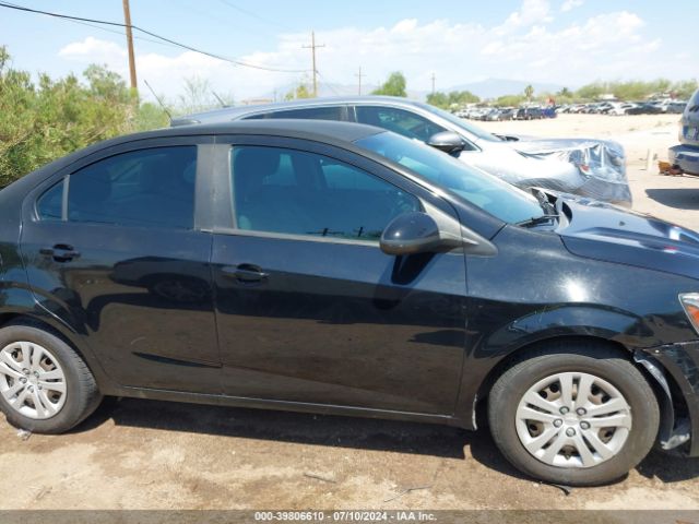 1G1JB5SH6H4159102 Chevrolet Sonic Ls Auto