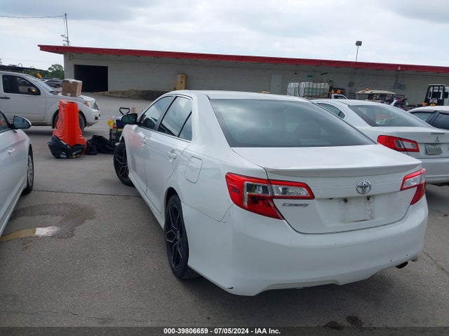 Toyota CAMRY SE 2014 4T1BF1FK2EU464117 Image 3