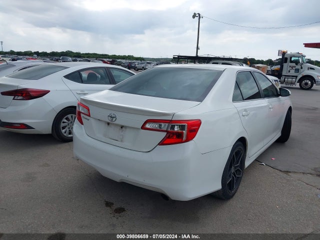 Toyota CAMRY SE 2014 4T1BF1FK2EU464117 Image 4